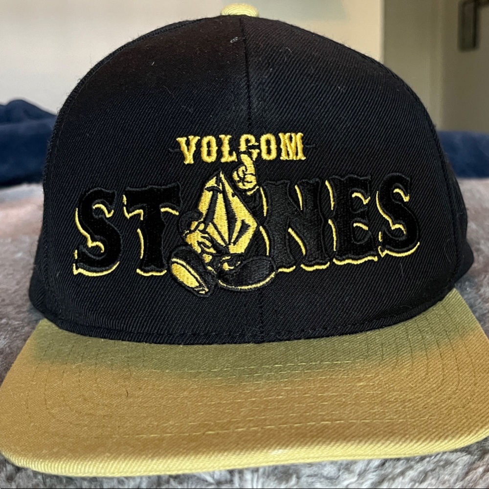 Volcom Two-Tone Black and Yellow Hat